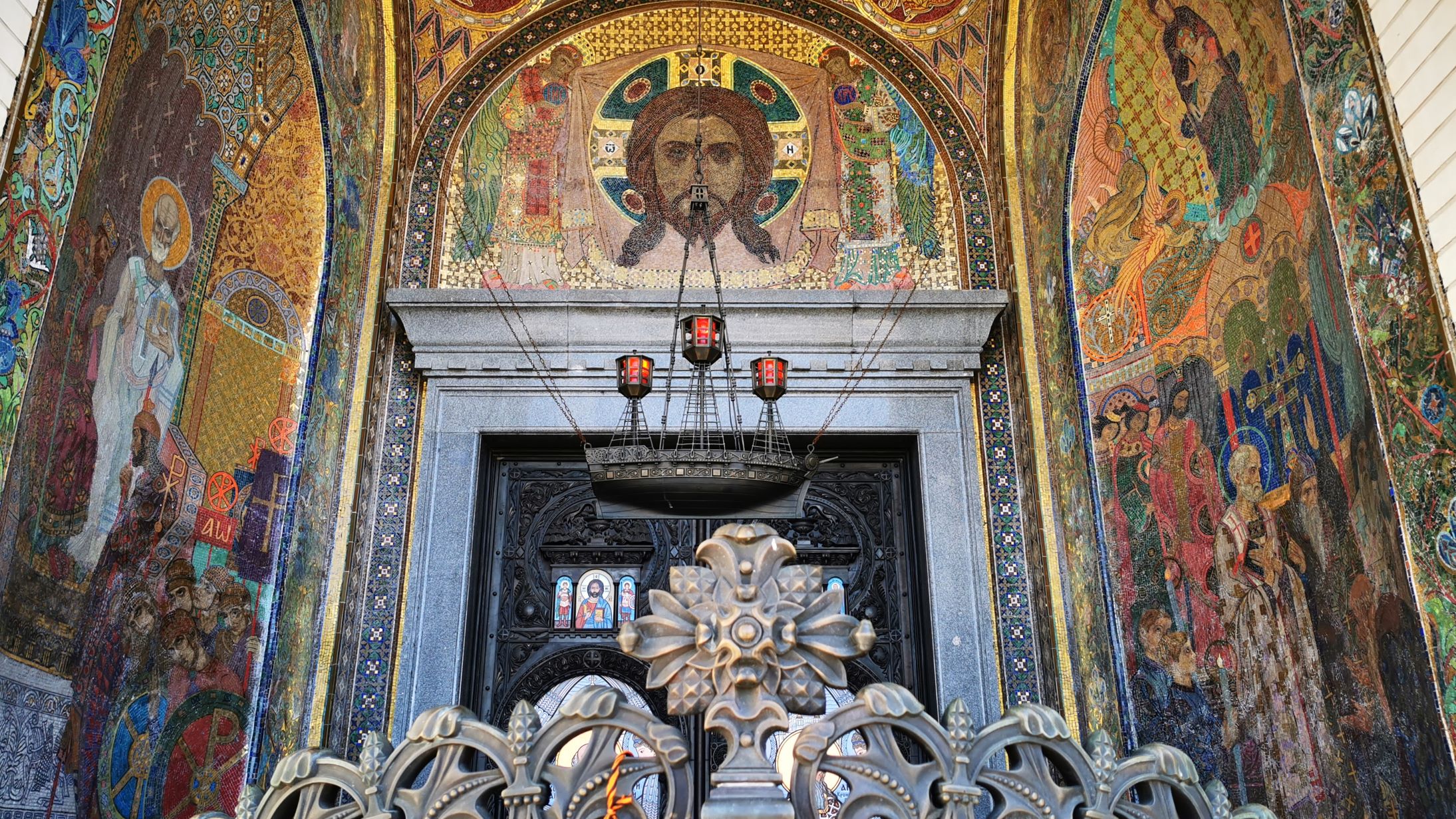 Главная святыня Российского флота – Морской Никольский собор в Кронштадте. Санкт-Петербург смотреть онлайн