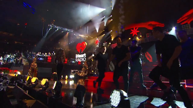 Selena Gomez - Hands To Myself (Live From IHeartRadio Jingle Ball 2015)