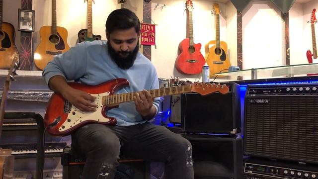 Fender Squire 15 Guitar amp ( Wilson’s music instruments 🎹 03371476660 ) смотреть онлайн