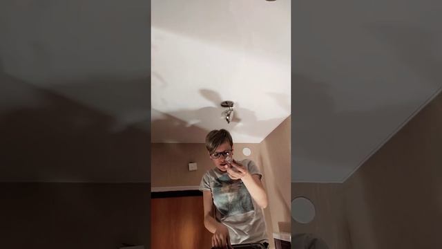 Меняем лампы в светильниках самостоятельно. смотреть онлайн