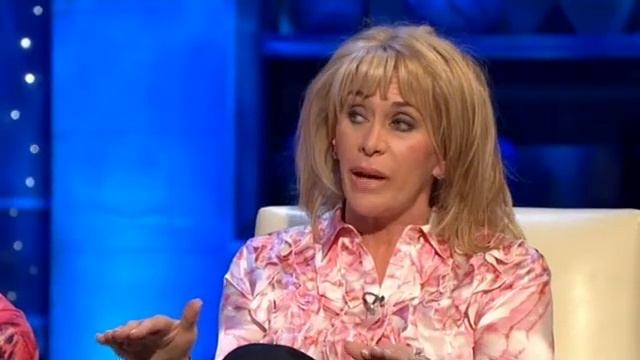 Claire Richards from Steps talks about her weightloss on Alan Titchmarsh Show - 30th March 2011 смотреть онлайн