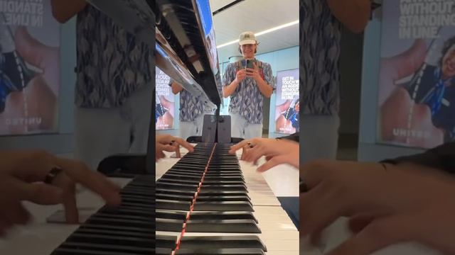 He asked for Interstellar. She asked for Mo Bamba. смотреть онлайн
