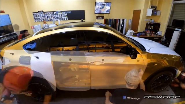 Matte Gold Chrome BMW X4 смотреть онлайн