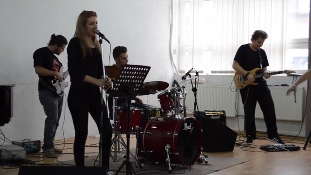 BLEND BRAHIMI - Tony Drum Studio, Koncerti i Pare смотреть онлайн