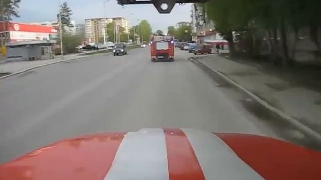 №18 #Как_пропускают_пожарных в Екатеринбурге