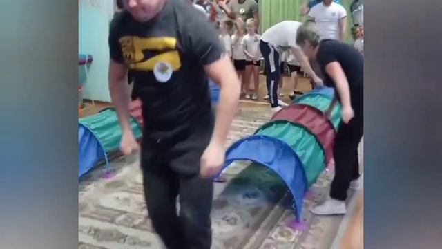 С Днём защитников Отечества! смотреть онлайн