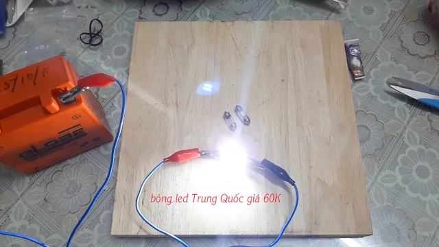 bóng Led Philips Festoon 30mm смотреть онлайн