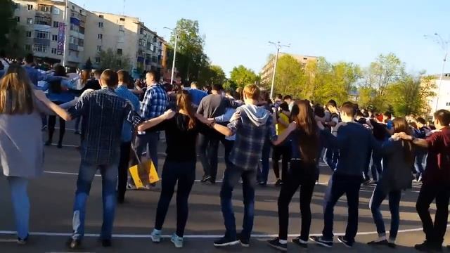 Бал выпускников Стерлитамака в репетициях смотреть онлайн