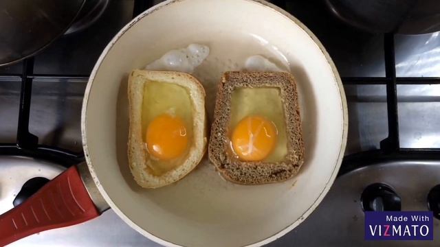 Яйцо в хлебе! Отличный завтрак! | Egg in Bread, very tasty! смотреть онлайн