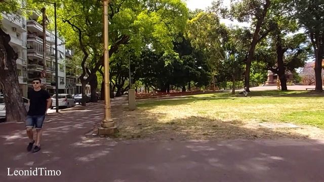 Как в Аргентине относятся к туристам. Район РЕКОЛЕТА в Буэнос Айресе. Аргентина смотреть онлайн