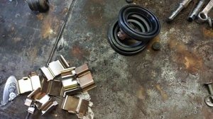 ЗАМЕНА ЗАДНИХ КОЛОДОК И СТОЯНОЧНОГО ТОРМОЗА ПАДЖЕРО 3 ДИЗЕЛЬ