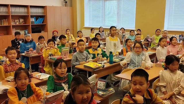 день рождения Булдаковой Сандаары 2 класс смотреть онлайн