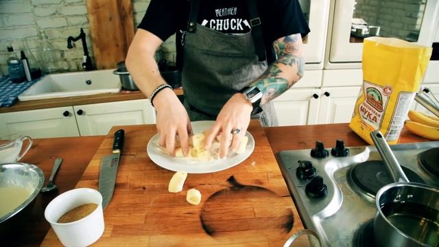 Redman's Kitchen - Бананы в кляре с соленой карамелью смотреть онлайн