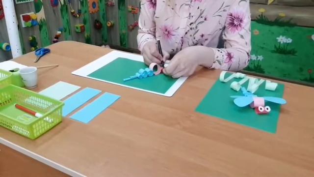 5-6 лет. Изобразительное искусство. Аппликация "Стрекоза" смотреть онлайн
