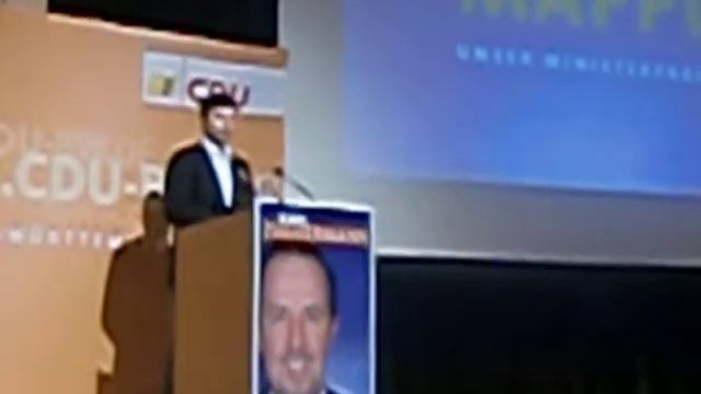 Schülerfirma Coquinus überreicht Ministerpräsident Stefan Mappus einen Ehrenanteilschein смотреть онлайн
