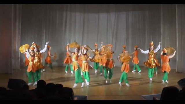 Оригинальный восточный танецThe original oriental dance