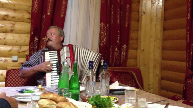Поет мой старый друг Багаудин. Даргинская песня. смотреть онлайн