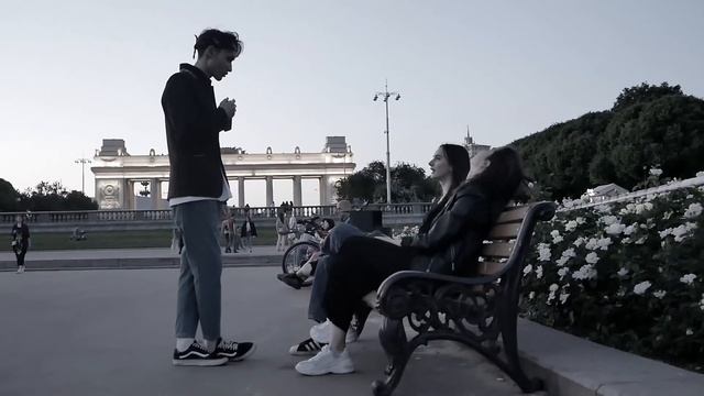 ИЩЕМ ДЕВУШКУ ДЛЯ STROGO