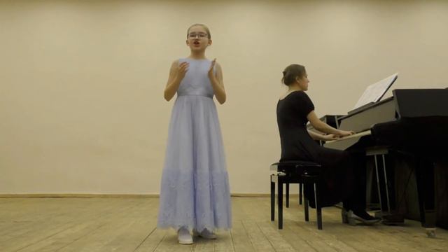 Э.Григ, пер. С.Гинзберг "Заход солнца" - Ульяна Онучина смотреть онлайн