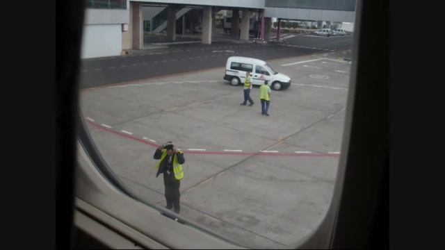 TOM2692 Tenerife Sur (Rena Sofia) to London Luton airport Boeing 757-200 GCTS - EGGW смотреть онлайн