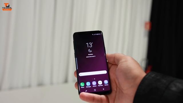 Samsung Galaxy S9 Hands on & First Look ??? смотреть онлайн
