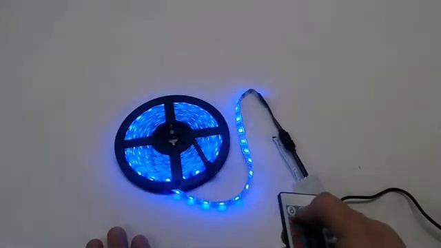 Светодиодная лента LED SMD 5050 Цветная 5 метров с блоком питания и пультом смотреть онлайн