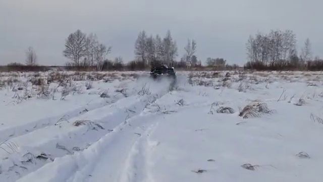 Квадроцикл Росомаха по снегу смотреть онлайн