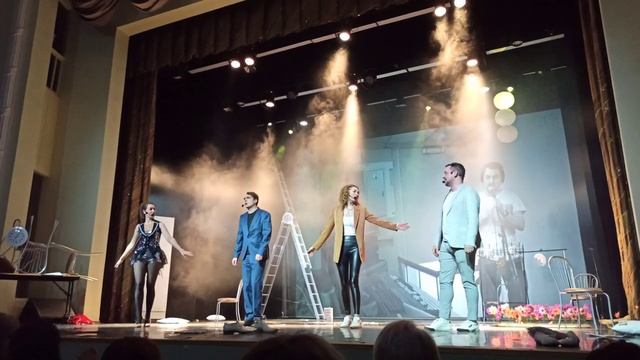 Музыкальный спектакль-фантазия "В начале были ноты..." театра песни "Ясные ночи". Поклоны смотреть онлайн