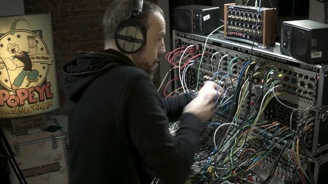 Live Modular Synth Jam Sessions - Lost in Modulation - Episode 08 - Artificial Intelligence смотреть онлайн