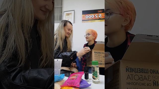 Ну наконец мы сами в офисе.. и это было 20.10.2022 = четверг = за нашими двумя заказами 🎁🏆🤗❤️🏆 смотреть онлайн