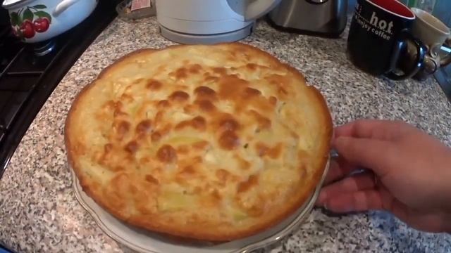 Шарлотка с яблоками???/Дела домашние/Крашу брови? смотреть онлайн