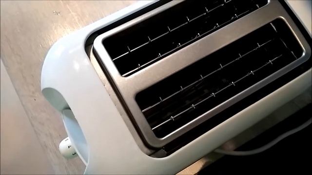 АППЕТИТНЫЕ ХРУСТЯЩИЕ ТОСТЫ с тостером Tefal Principio Plus TT164130 смотреть онлайн