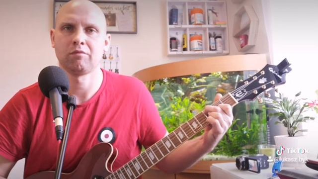 W Doncaster zaraza , słowa Kazik Staszewski смотреть онлайн