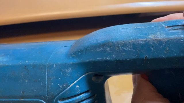 Makita HK0500 Power Scraper Demo