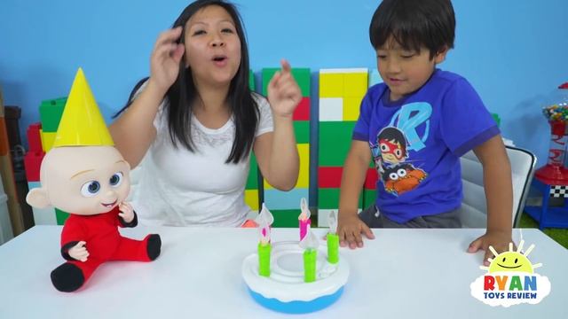 Happy Birthday Jack Jack Incredibles 2 Blowing out candle game!!! смотреть онлайн