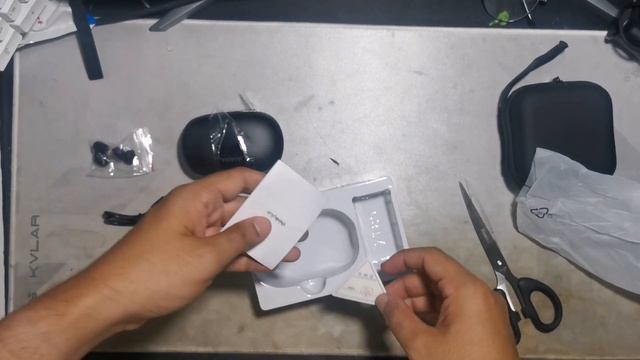 Unboxing TWS Lenovo Thinkplus XT80