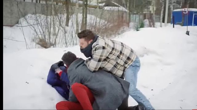 СВОИ 5 расслабься,чувак И Кто Похитил Еву И Секрет Снегурочки смотреть онлайн