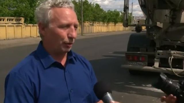 Работы по ремонту улицы Магистральной в Ярославле выходят на финиш смотреть онлайн