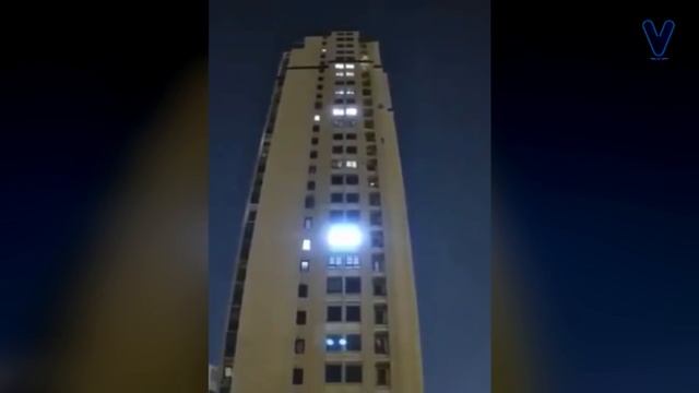 Thousands of people left their homes due to the massive M4.2 earthquake in Changzhou, China смотреть онлайн