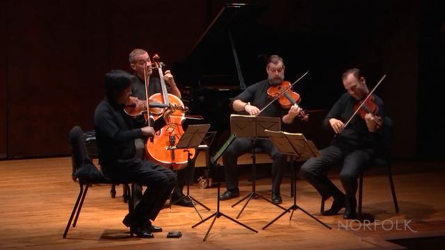 Mozart: String Quartet in B-flat Major, K 458, “Hunt”  |  movement i.