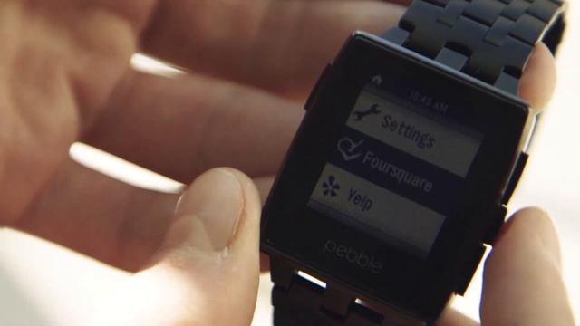 Pebble vs. Android Wear, which should you buy? смотреть онлайн