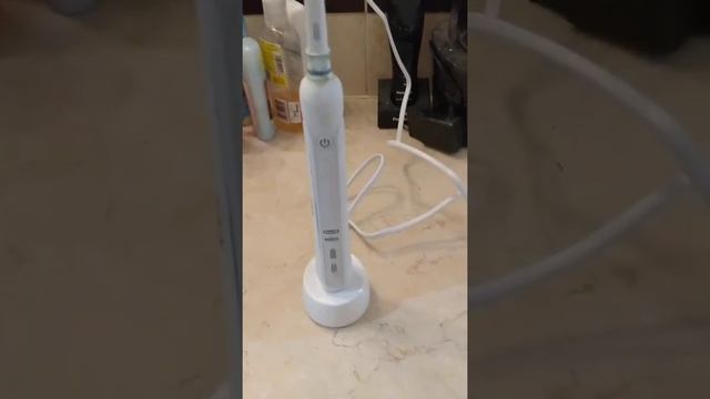 Oral-B charger issue смотреть онлайн