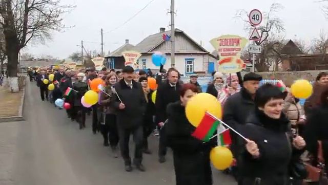 РАЙОННЫЕ ДОЖИНКИ-2014 В КАЛИНКОВИЧАХ. ШЕСТВИЕ ПЕРЕДОВИКОВ смотреть онлайн