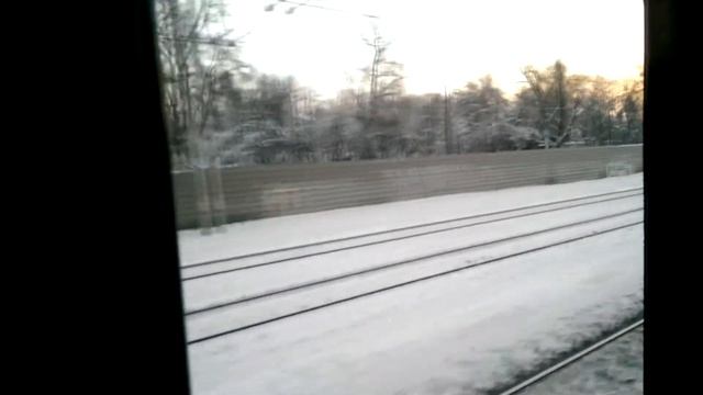 Ехать с ветерком на электричке! Вся правда о подмосковных электричках. Экстрим смотреть онлайн