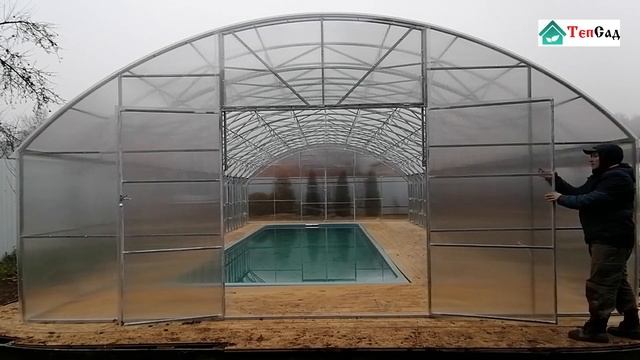 Большая форточка над дверью в павильоне для бассейна. Вариант установки. смотреть онлайн