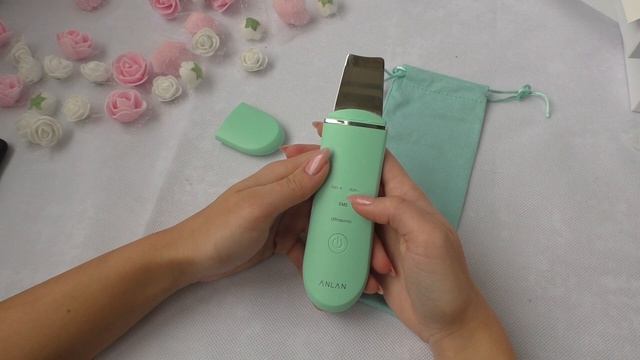 УЛЬТРАЗВУКОВАЯ ОЧИСТКА ЛИЦА / РАСПАКОВКА ALIEXPRESS смотреть онлайн