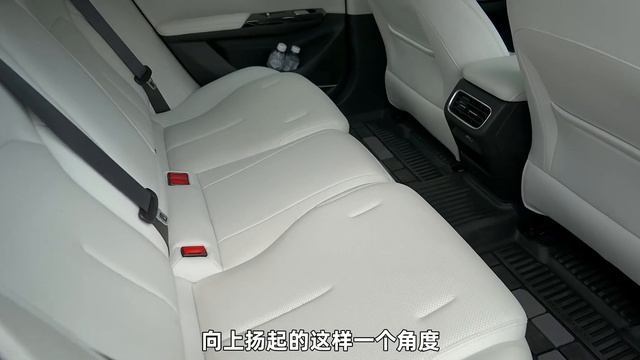 高通8155+银河N OS+零百6.3秒+续航1370KM……吉利银河L6香不香，就看价格了