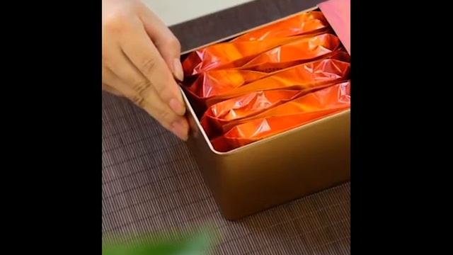 Улун "Да Хун Пао" (Большой красный халат) смотреть онлайн