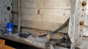 Ремонт прицепа Шмитц, пропали габариты.