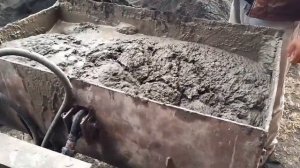 Работает на максимум. Бетономешалка своими руками на минитрактор.